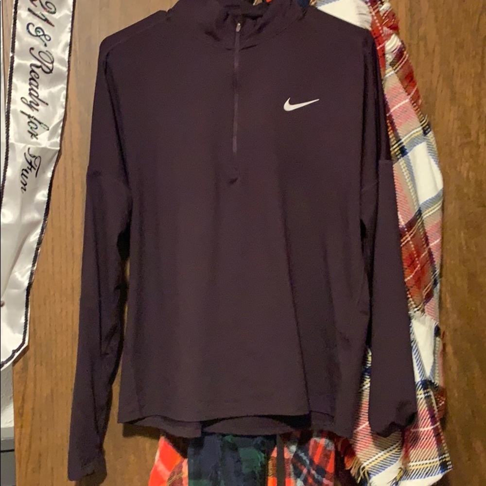 Nike Quarter ZIP